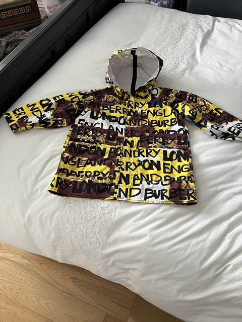 Burberry coat deals age 3