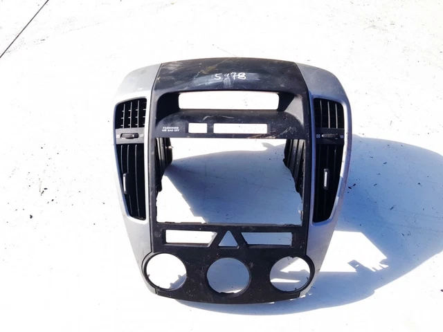 FOR Kia Ceed Moldura protectora de la rejilla de ventilación lat ES1043057-82