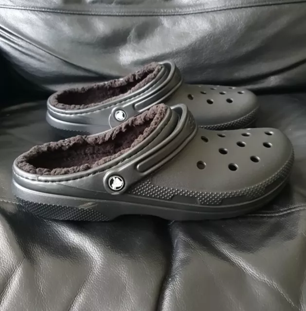 Mens crocs 2025 size 11 uk