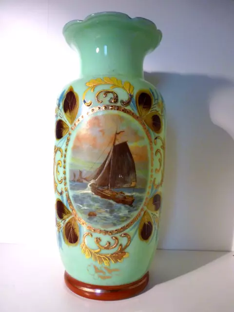 Vase En Opaline Napoleon III Décor : Marine.