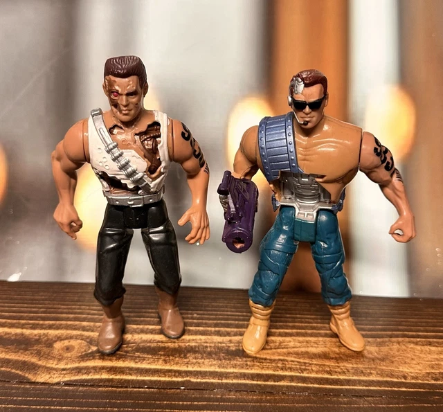 KENNER CAROLCO TERMINATOR Movie Arnold Schwarzenegger Action Figure 90