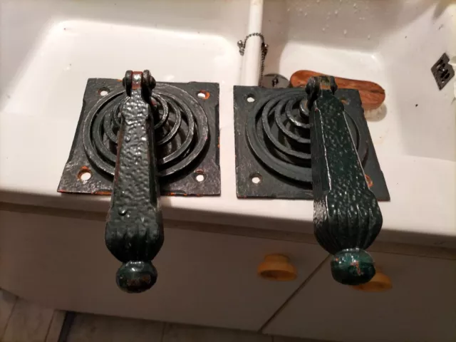 ancien heurtoir ou marteau de porte