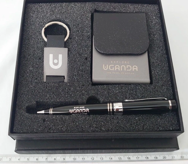 Explore Uganda Gift Box Set Business Card Holder Pen and Keyring Brand New