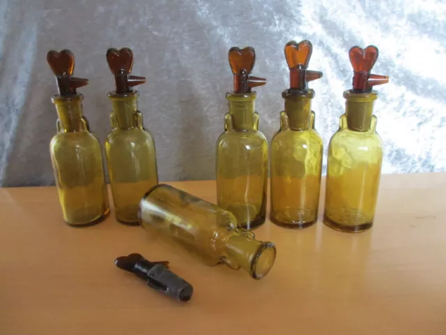 6 Stück alte kleine Glas Apothekerflaschen mit Stöpsel Tropfflasche T.K. 30ml