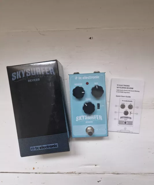 T C Electronic Skysurfer Reverb Pedal Boxed