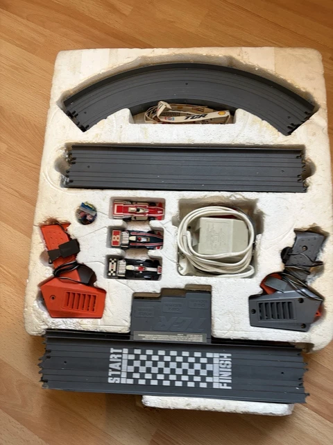 Circuit VENDU Vend circuit TCR Record 2 TBE vu l'âge