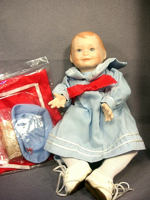 Ashton Drake porcelain Collection "MilIennium" Perfect babies Mini dolls..