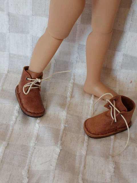 les chaussures  d'artist en cuir compatibles poupée -  ruby red fashion friends