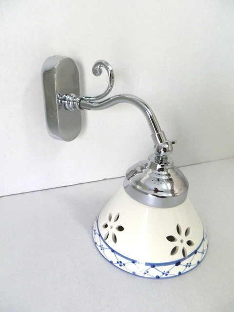 Applique in ottone lucido cromato acciaio argento con ceramica 1 luce blu