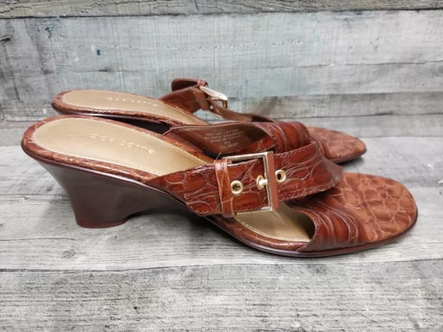 Liz Claiborne (Trudy) Womens  Sz 9 M  Leather Slip On Sandals Brown