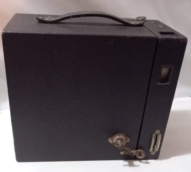 Vintage Kodak Brownie No. 2 C Model A Box Camera -  Black - retro Prob 3