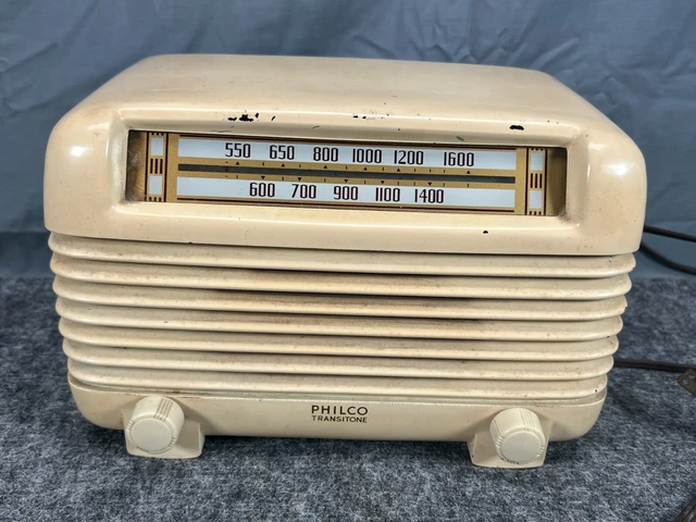 Philco Transitone Bakelite 46-250 AM Tabletop Tube Radio UNTESTED (B2)