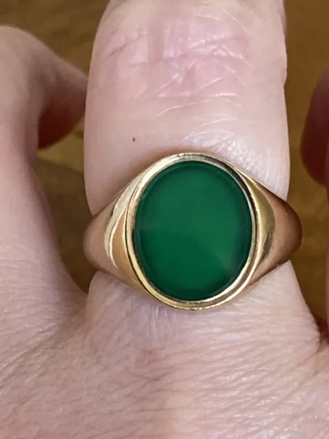 9ct Gold & Green Agate Signet  Ring ~  Size P.5 ~ 7.7g ~ Birm 1963 2