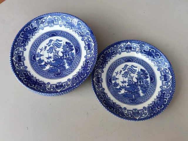 6 x VINTAGE English Ironstone Pottery "Old Willow" blue willow saucers 5 1/2 "