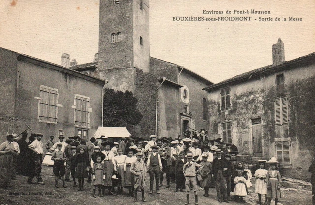 CPA 54 - BOUXIERES-SOUS-FROIDMONT (Meurthe and Moselle) - Exit from the Mass