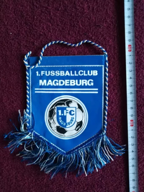 Alter Fußball wimpel : 1. FC MAGDEBURG