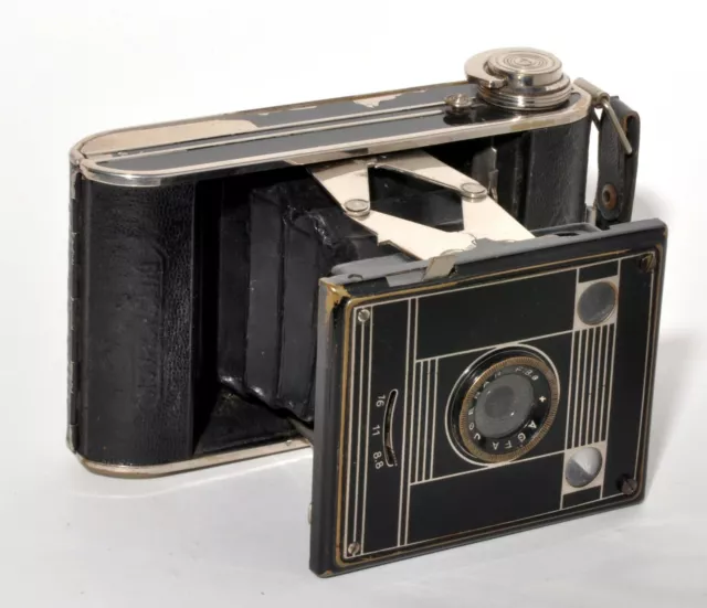 AGFA Billy Clack mit Igenar F/8,8