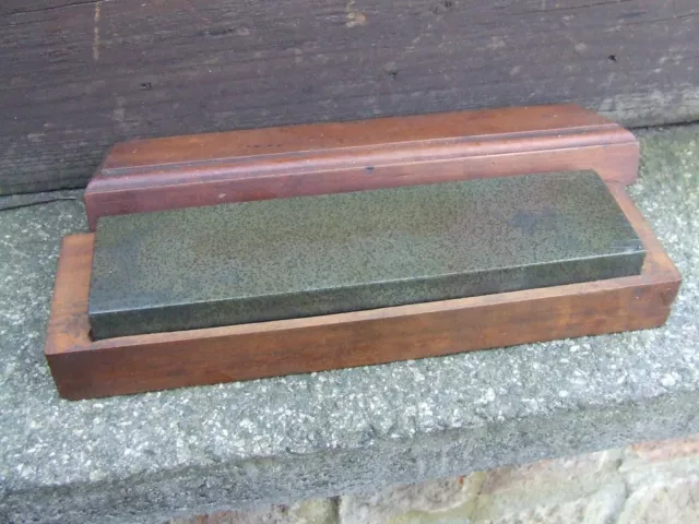 natural sharpening stone/oilstone/scotch duel hone Tam o'shanter/water of Ayr