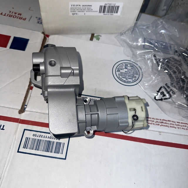 MILWAUKEE GREASE GUN Case 44700112 Pump Body/Gearcase Assembly 89.90