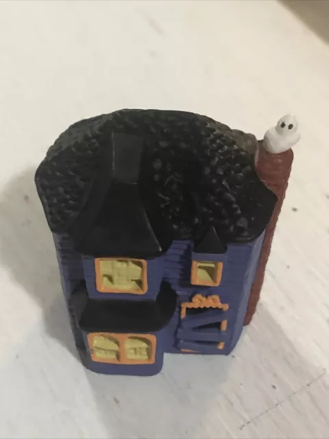 HAUNTED HOUSE - 1992 HALLOWEEN Hallmark MERRY MINIATURES Figure