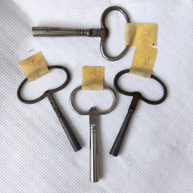 Clé De Remontoir Carrée 6 Mm Pour Mouvement Mécanique De Pendule/horloge - Bon état