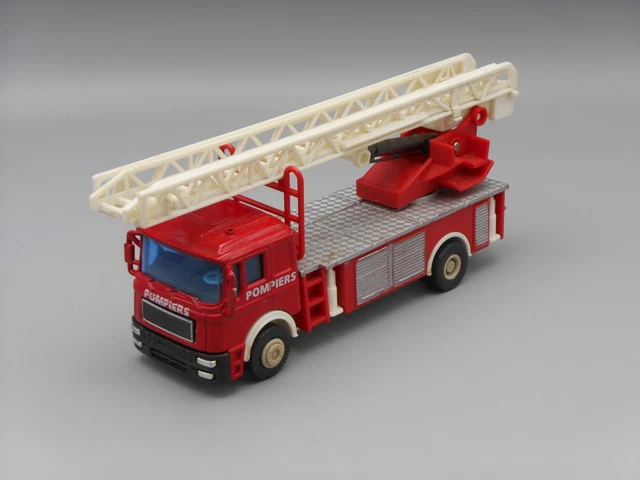 Jouet Ancien : Camion De Pompier Grande échelle - Made In China - Occasion