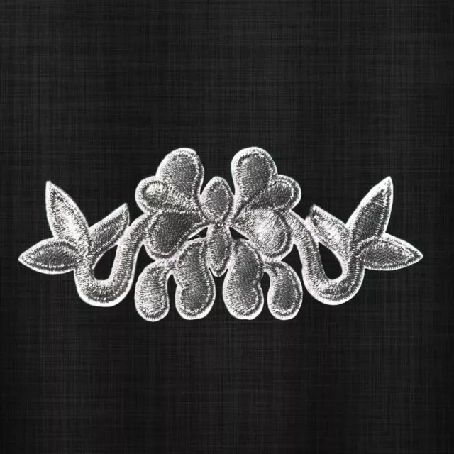 1pc Floral Patch Flower Gold Silver Embroidered Cloth Iron On Applique #1556