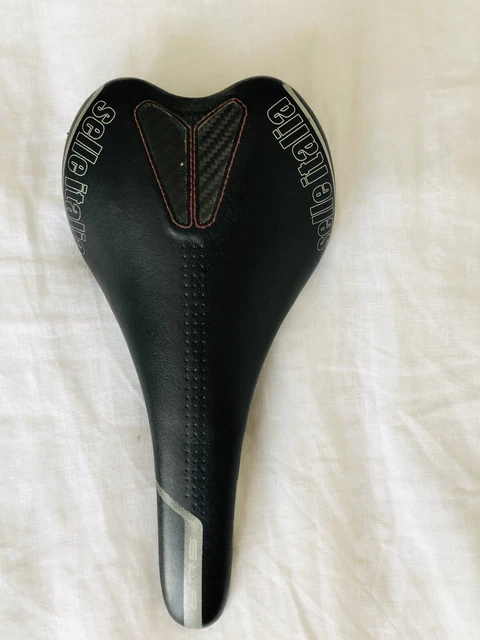 selle italia slr carbon saddle