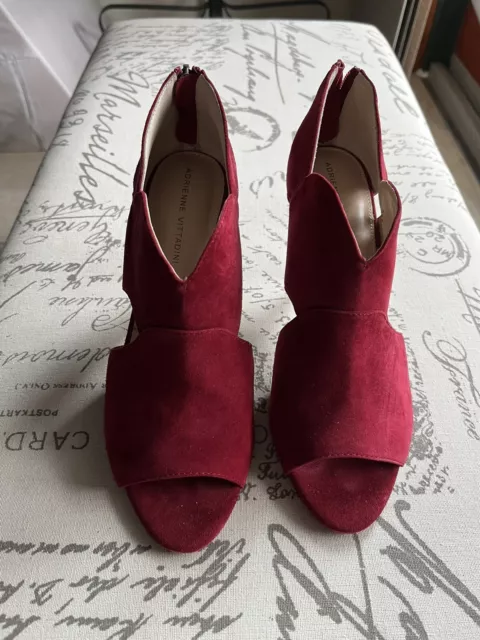 Adrienne Vittadini Ruby KidSuede Pumps 7.5 3