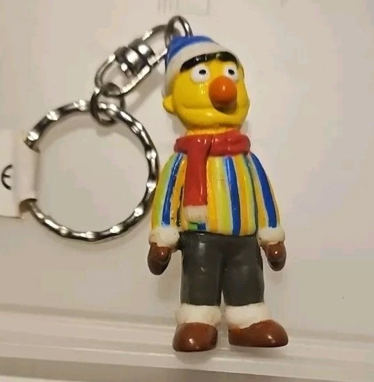 VINTAGE HENSON BERT from Sesame Street Keyring Muppets Earnie's Friend ...