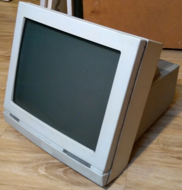 Window Dumb Terminals VINTAGE WYSE WY-30 dumb terminal green screen not working, dirty case ...