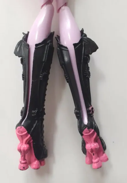 Monster High Dolls Clothes. Dracubecca Freaky Fusion Fab Black Pink Boots. 2