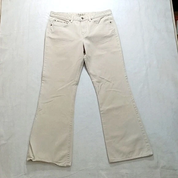 Lei khaki size 13 juniors Flared leg jeans Waist 32 Inseam 30