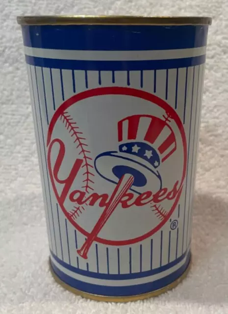 Vintage 1984 Ny Yankees Baseball Tin Can Coin Bank - Rare - Hard To Find