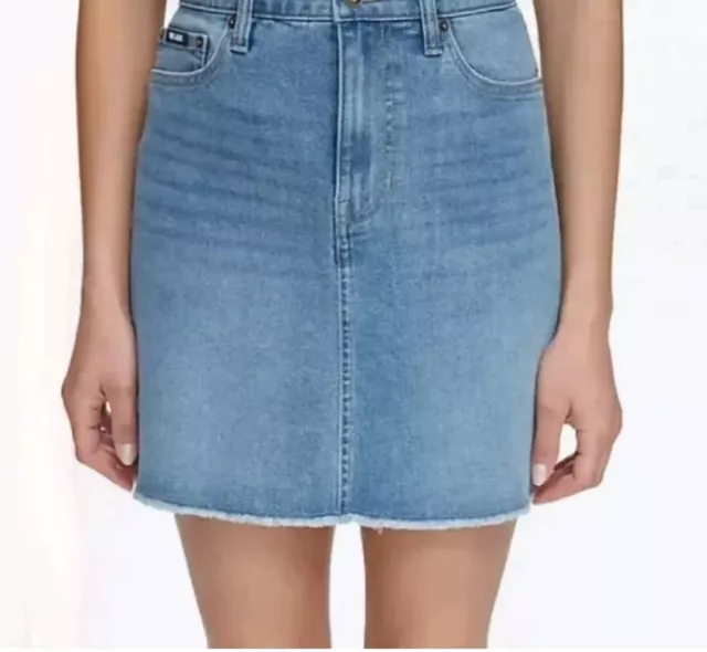 DKNY Jeans Women's 17 inch Mid Rise Denim Skirt  Laguna Size 8