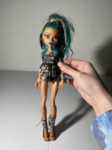 Monster High Nefera De Nile Doll 2011 Mattel First Wave