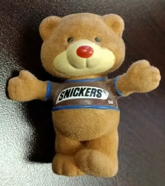 1987 Snickers with Arms Opened Vintage Flocked Chocolate Chums Bear Figurine