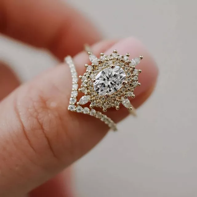 Set di anelli nuziali da donna a grappolo con diamanti simulati a taglio...