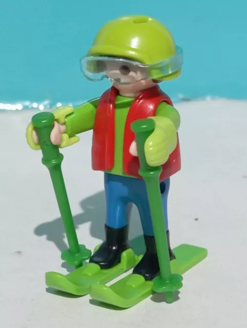 Playmobil Figura Niño Esquiador Esqui Esquiadores Deporte Invierno Nieve Navidad