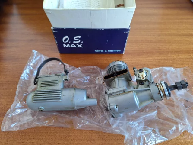 Os Max Fp .40 R/C Model Aircraft Glow Engine Complete With Silencer