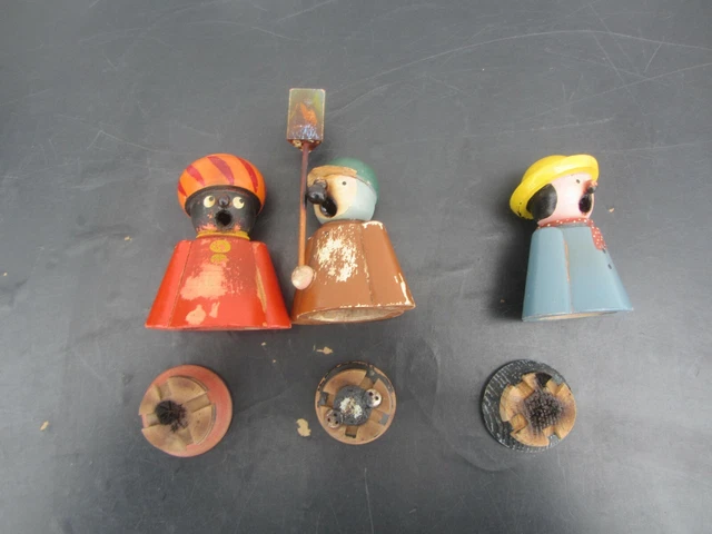 3 alte kleine Rauchmänner Räuchermänner ca. 11 cm