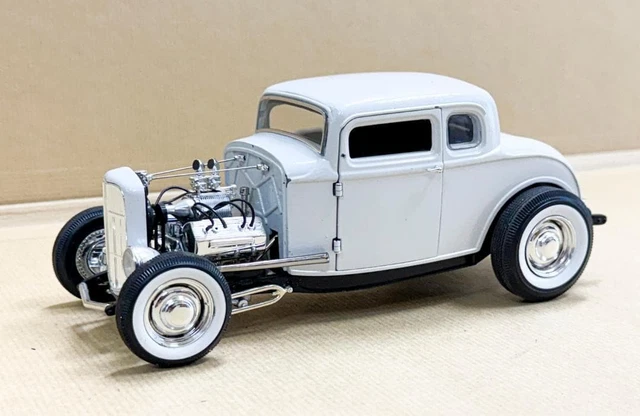 1/18 GMP / Acme 1932 Ford 5 Window Southern Speed & Marine Altered