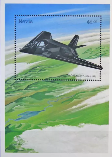 NEVIS 1998 Block 142 Militärflugzeug Lockheed F-117A Flugzeug Airplane Plane MNH