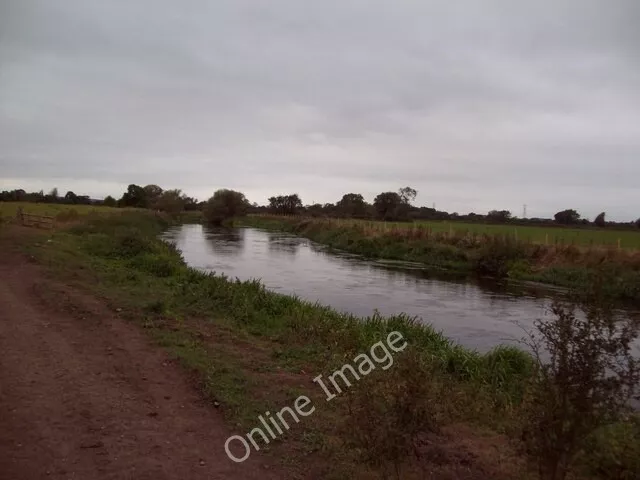 Photo 6x4 A Quiet Stretch of the River Trent near Orgreave Lupin View upr c2009