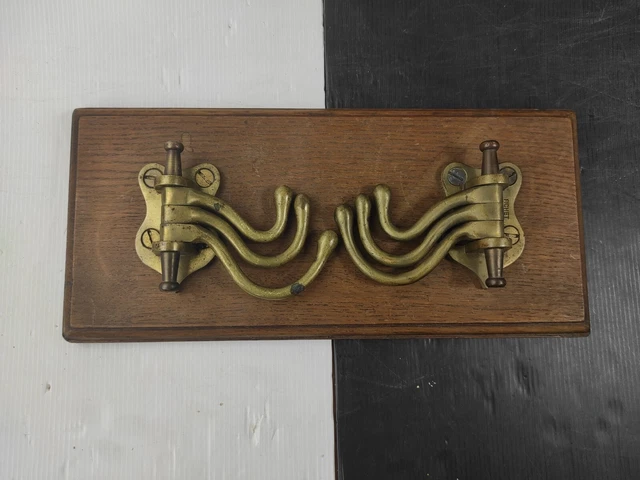 Porte-manteaux Mural Triple Ancien En Bronze - FICHET - 2 Crochets