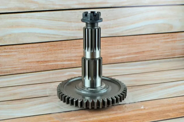 Secondary shaft (with nut) tractor Belarus 50/80/500/800/900/1000/5000/8000/9000