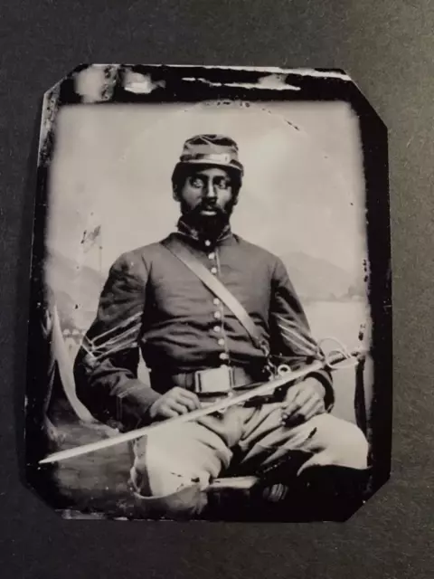 Sixth-Plate Civil War African Americans Soldier Tintype C2384RP