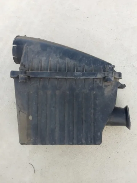 1998 Chevy Air Intake Cleaner Box 4.3L  Vortec  V-6  A/T