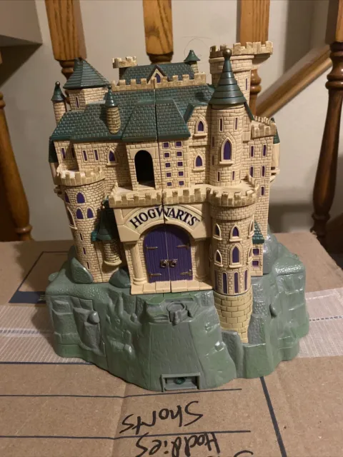 Vintage 2001 Mattel Harry Potter Polly Pocket Hogwarts Castle ONLY