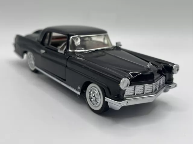 Franklin mint 1956 Lincoln Continental Mk II 1:43 Scale Model Classic Car